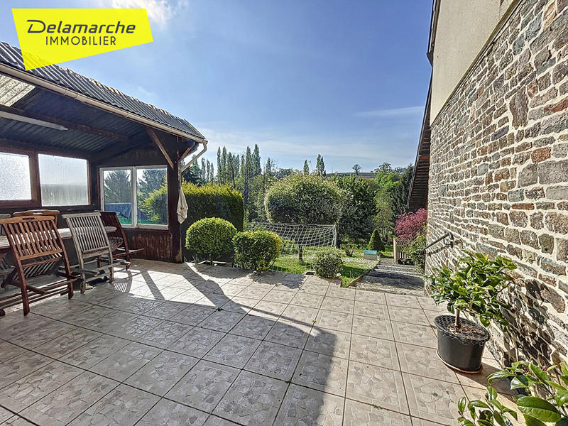 Maison - 102 m² - 5 pièces