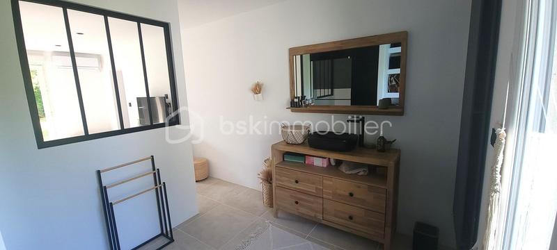 Maison - 161 m² - 8 pièces