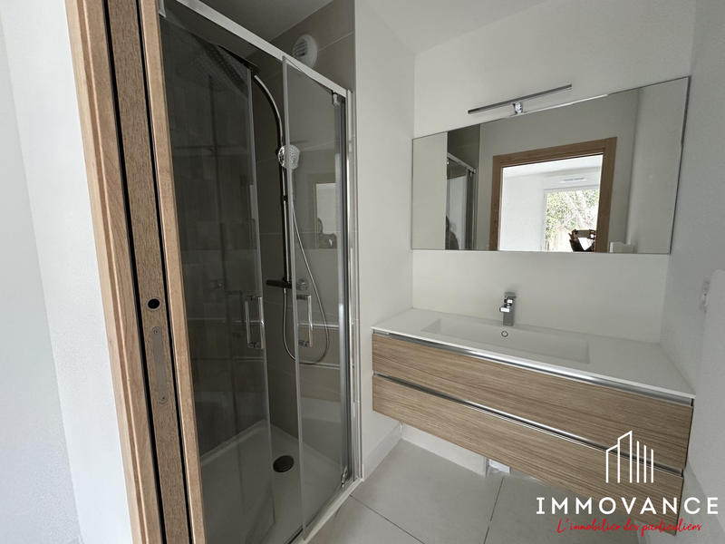 Appartement - 97 m² - 4 pièces