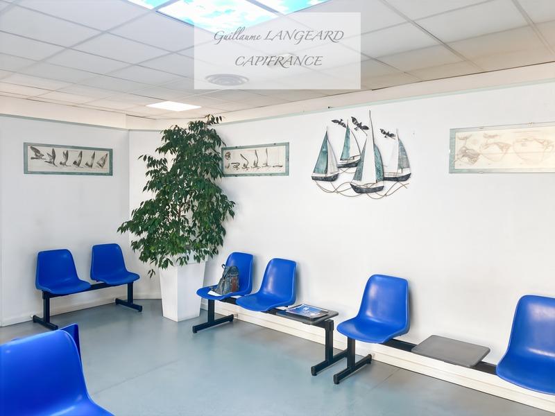 Local commercial - 190 m² - 4 pièces