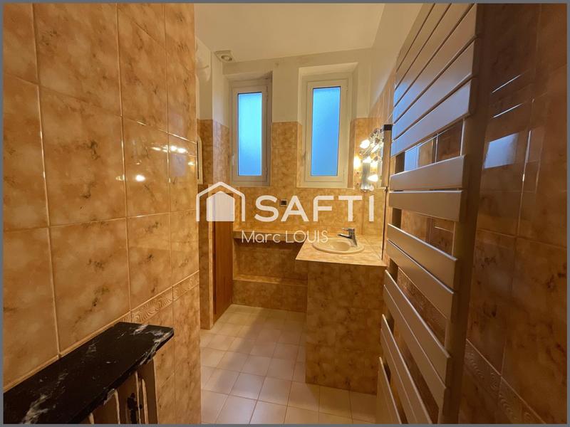 Maison - 178 m² - 7 pièces