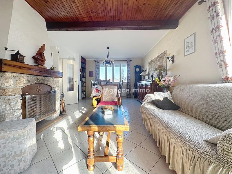 Maison - 85 m² - 4 pièces