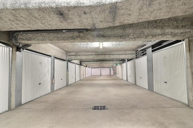 Appartement - 81 m² - 3 pièces