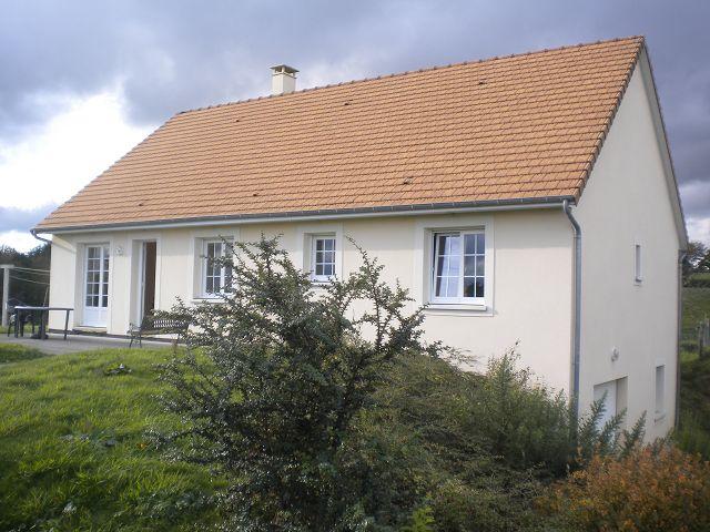 Maison - 104 m² - 4 pièces