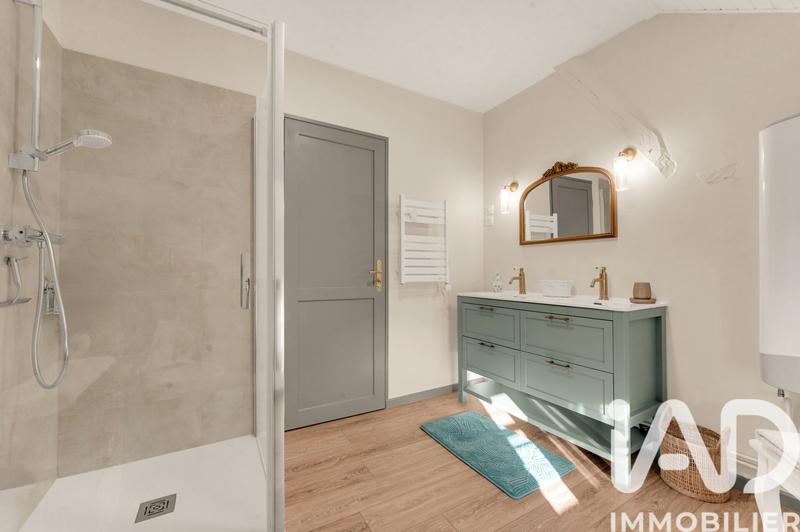 Maison - 510 m² - 15 pièces