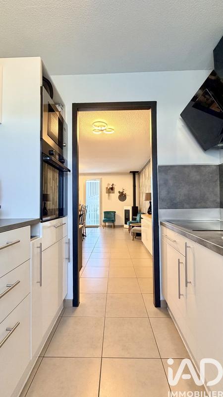 Maison - 93 m² - 4 pièces