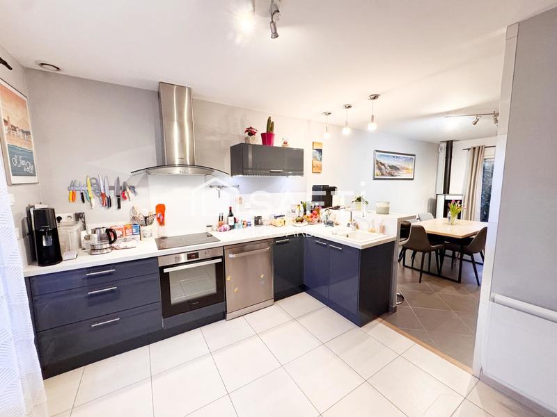 Maison - 86 m² - 4 pièces