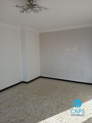 Appartement - 72 m² - 4 pièces