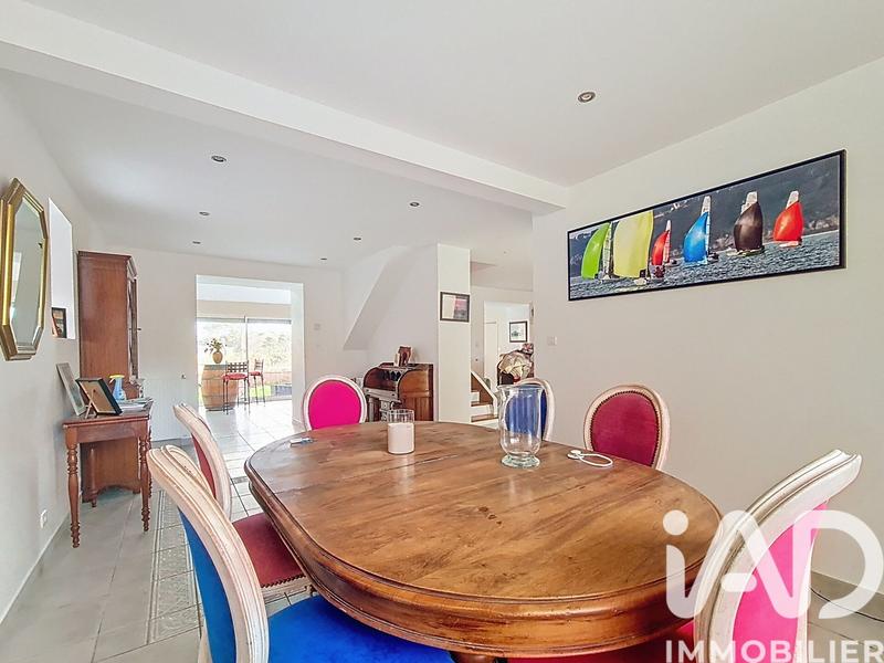 Maison - 135 m² - 6 pièces