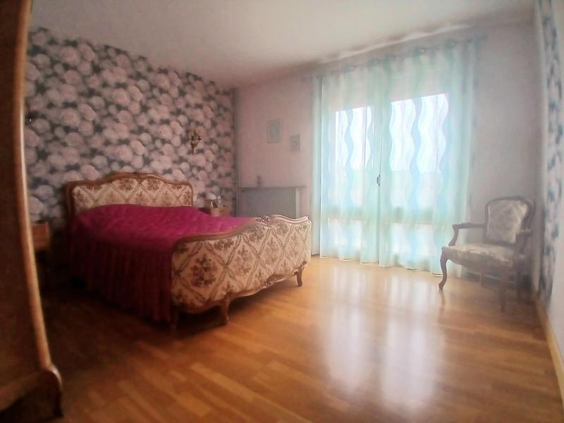 Maison - 190 m² - 7 pièces