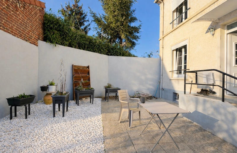 Maison - 128 m² - 7 pièces