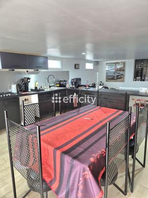 Maison - 106 m² - 4 pièces