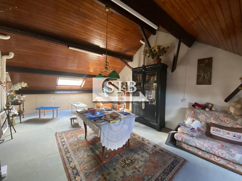 Maison - 149 m² - 7 pièces