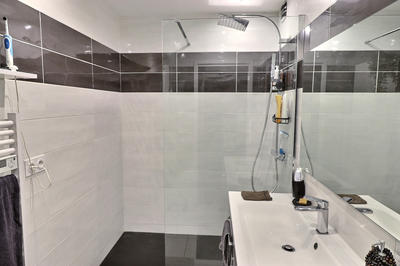 Appartement - 60 m² - 2 pièces