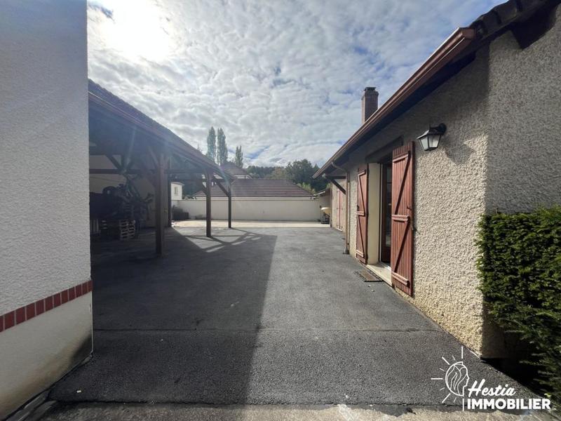 Propriété - 185 m² - 7 pièces