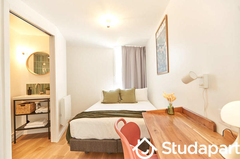 Chambre - 12 m² - 1 pièce