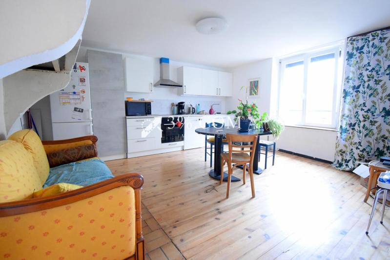 Maison de village - 151 m² - 5 pièces