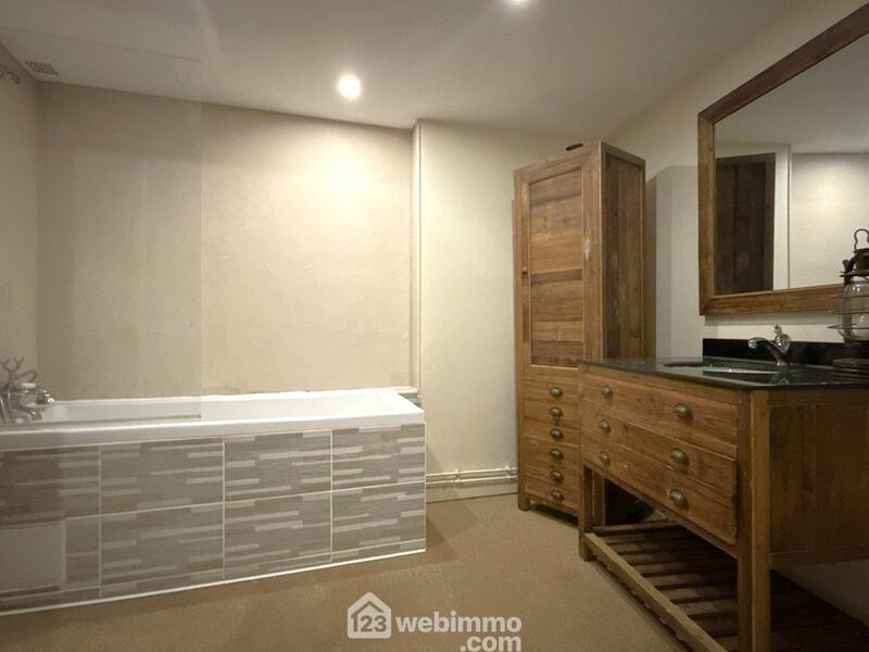 Maison - 96 m² - 4 pièces