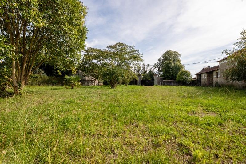 Maison - 264 m² - 7 pièces