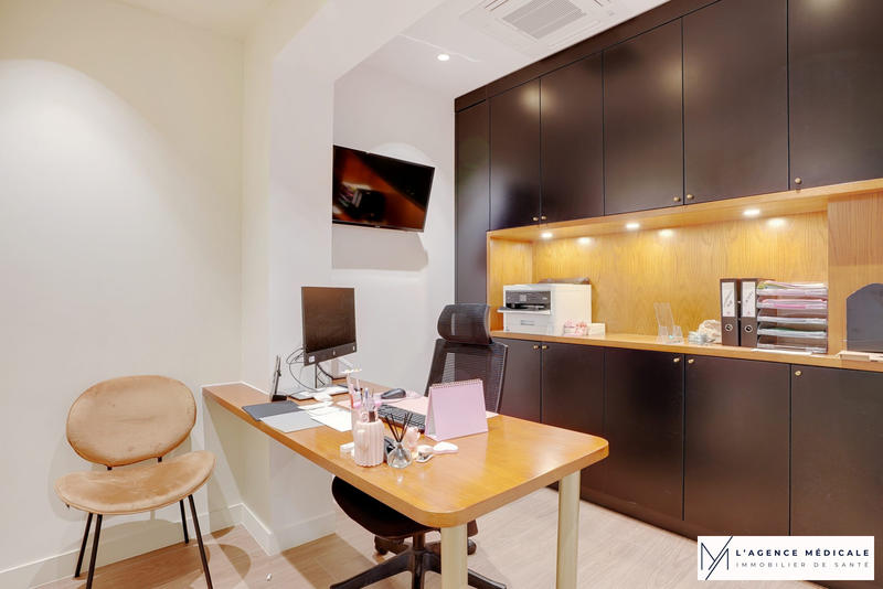 Local commercial - 250 m²