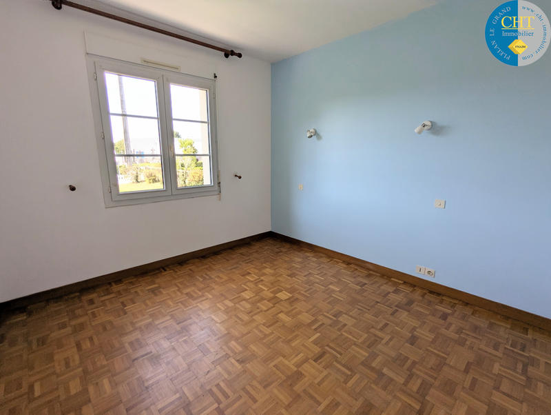 Maison - 107 m² - 6 pièces