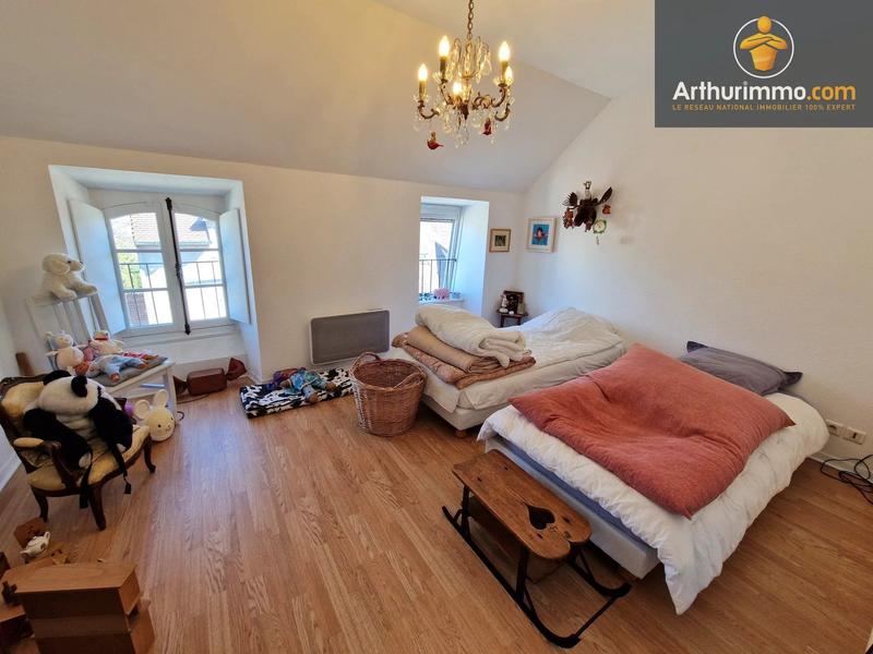 Appartement - 90 m² - 4 pièces