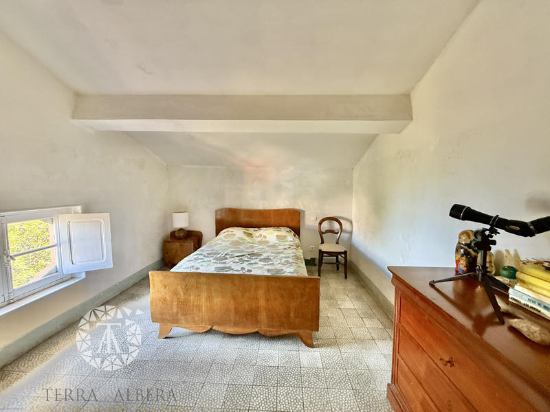 Villa - 219 m² - 10 pièces