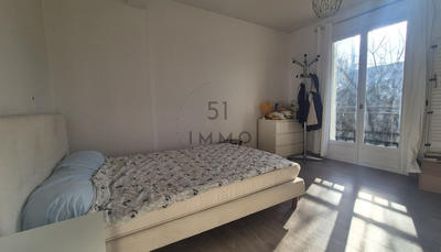 Maison - 140 m² - 7 pièces