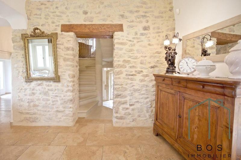 Maison - 200 m² - 6 pièces