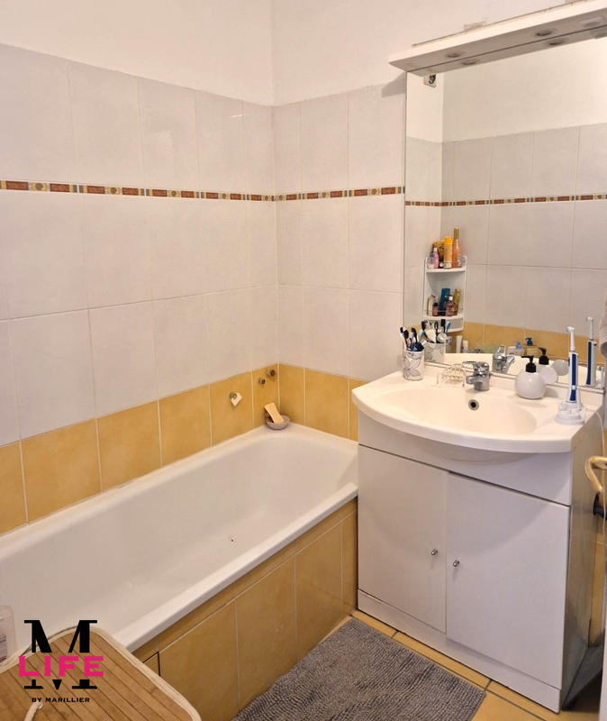 Appartement - 85 m² - 4 pièces