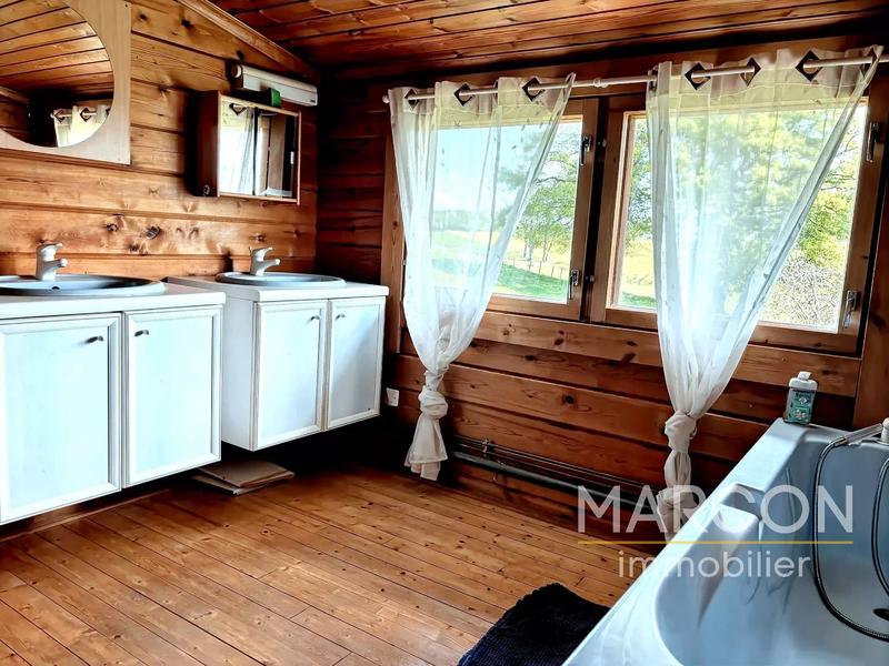 Châlet - 127 m² - 7 pièces