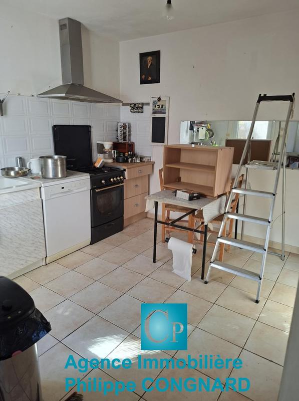 Maison - 96 m² - 3 pièces