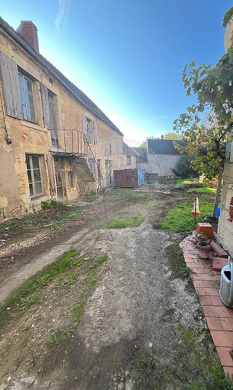 Maison - 200 m² - 8 pièces