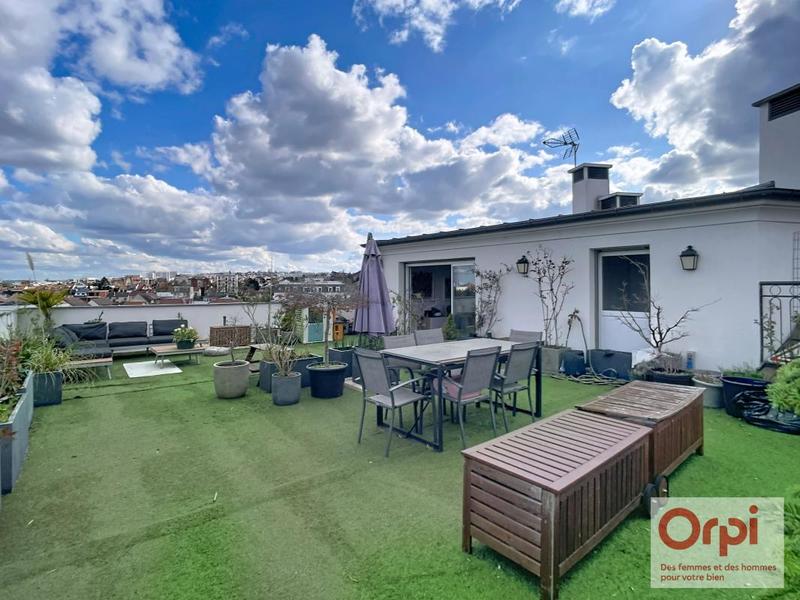 Penthouse - 77 m² - 3 pièces