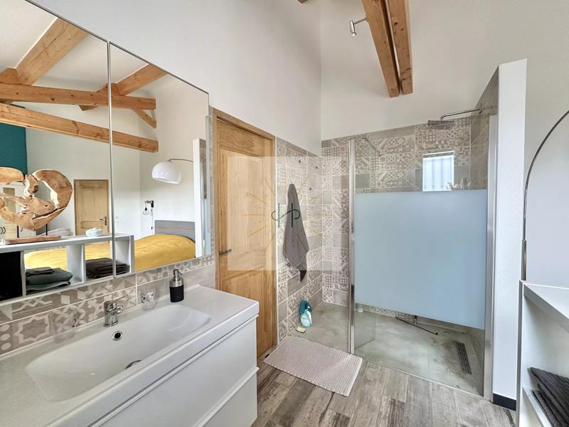 Maison - 168 m² - 4 pièces