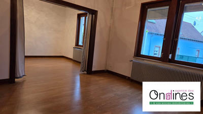 Appartement - 100 m² - 3 pièces