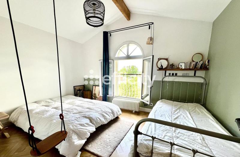 Maison - 146 m² - 6 pièces