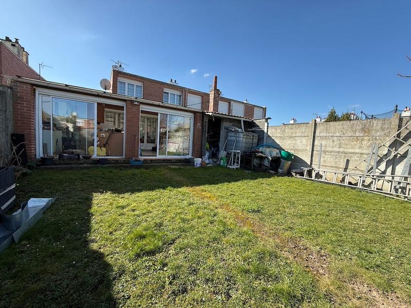 Maison - 105 m² - 5 pièces