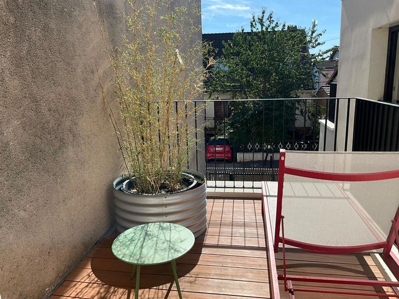 Maison - 83 m² - 4 pièces