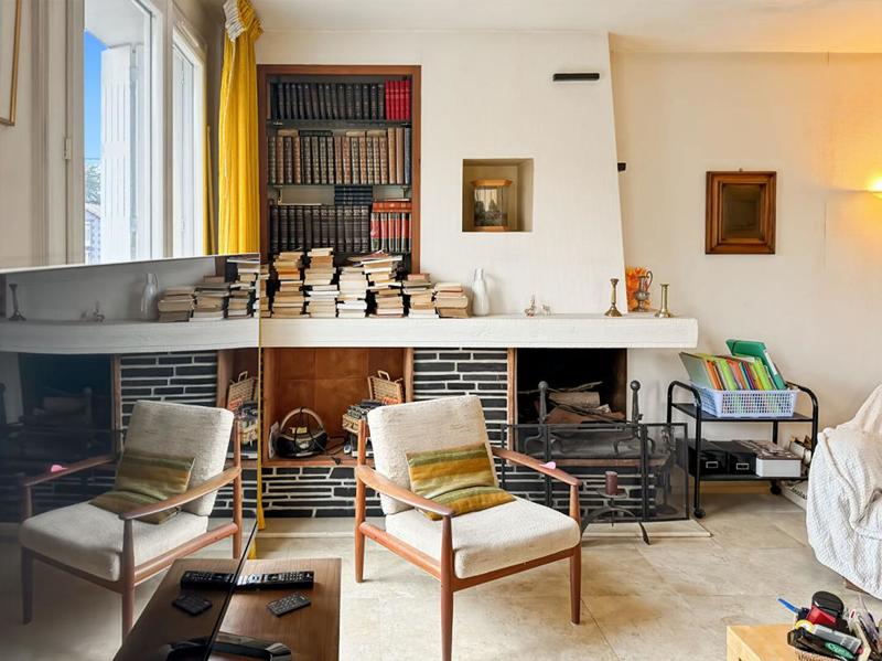 Maison - 240 m² - 10 pièces