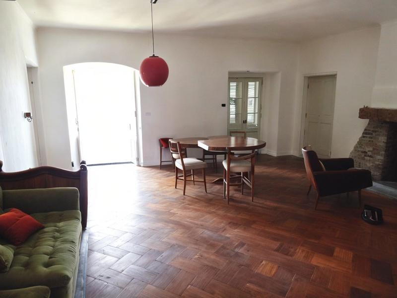 Maison ancienne - 295 m² - 14 pièces