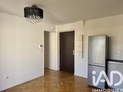 Appartement - 48 m² - 3 pièces