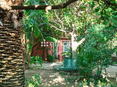 Maison - 236 m² - 6 pièces