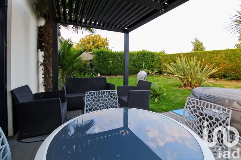 Maison - 85 m² - 5 pièces