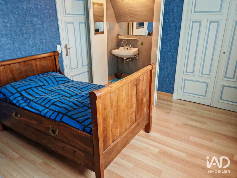 Maison - 209 m² - 6 pièces