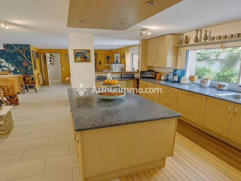 Appartement - 137 m² - 5 pièces