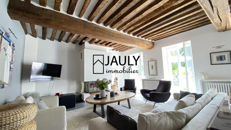 Maison - 300 m² - 9 pièces