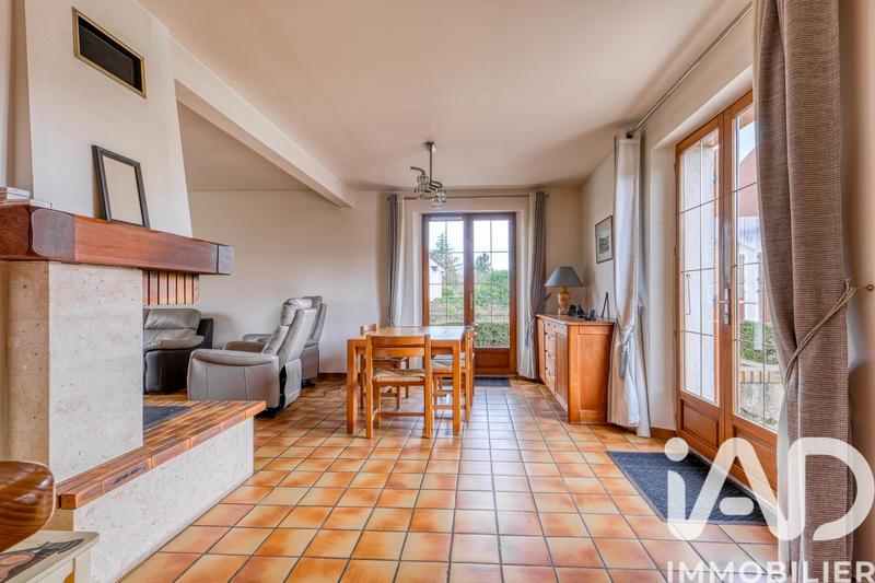 Maison - 142 m² - 7 pièces