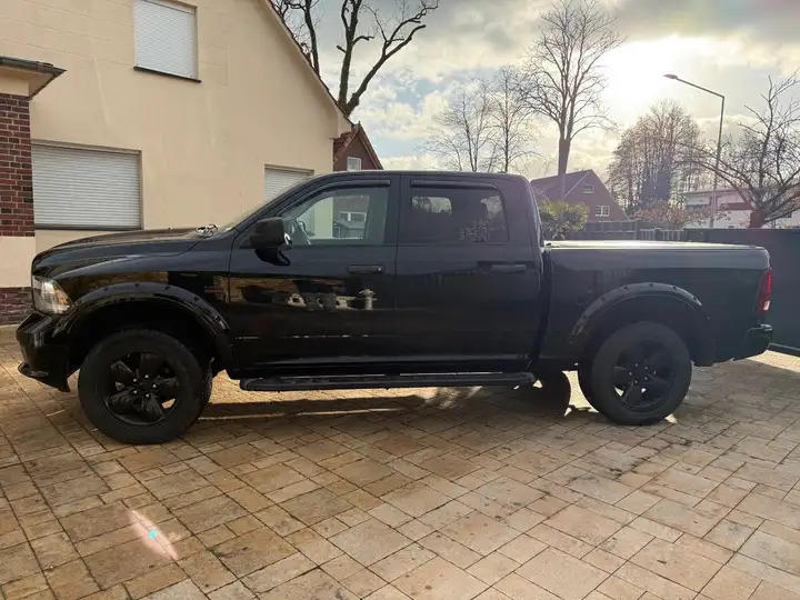 Dodge Ram 1500 4.7l V8 5.7l