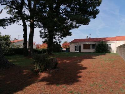 Maison jumelée - 86 m² - 4 pièces